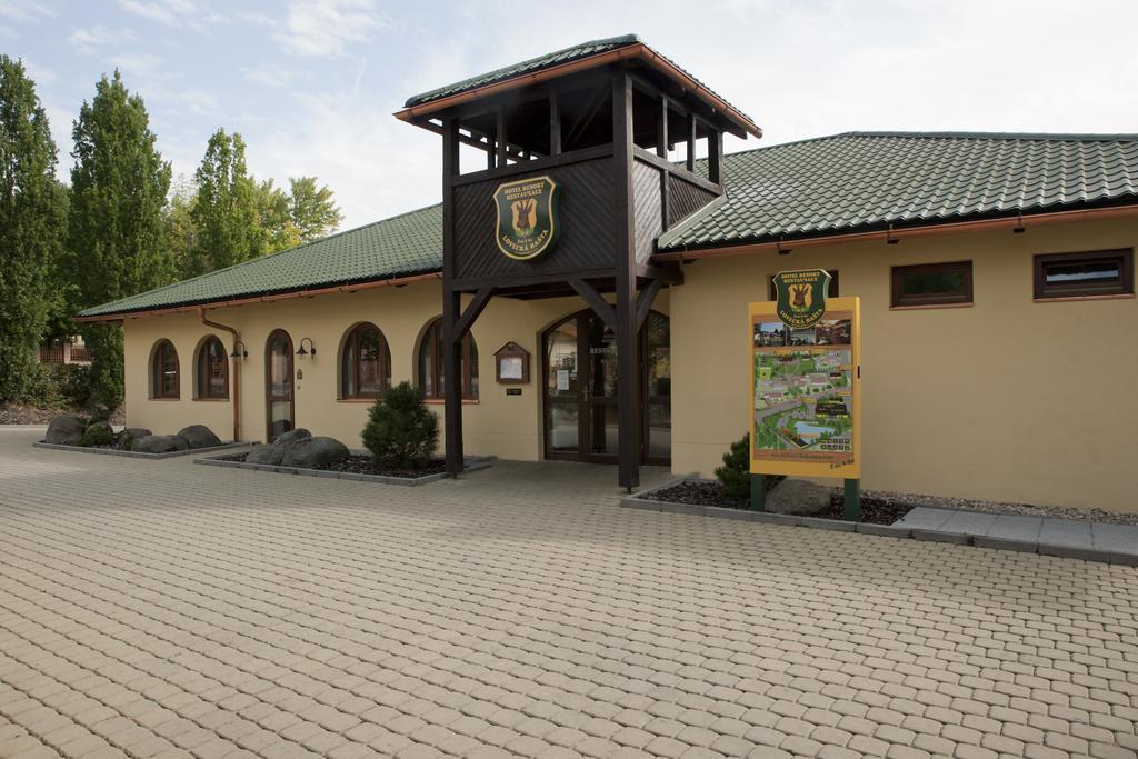 Hotel Resort Lovecka Basta Strakonice Exterior foto