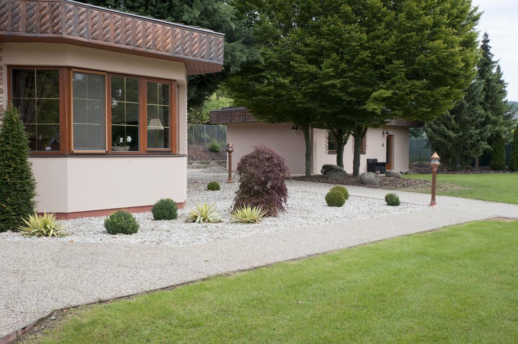 Hotel Resort Lovecka Basta Strakonice Exterior foto